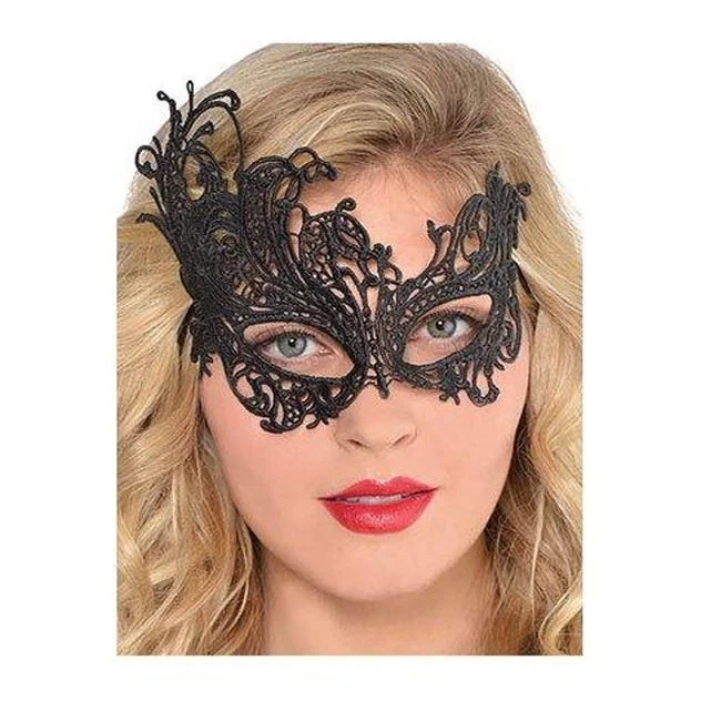 Black Lace Mask