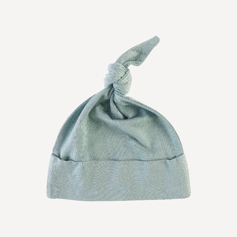 knot hat | blue grey | modal